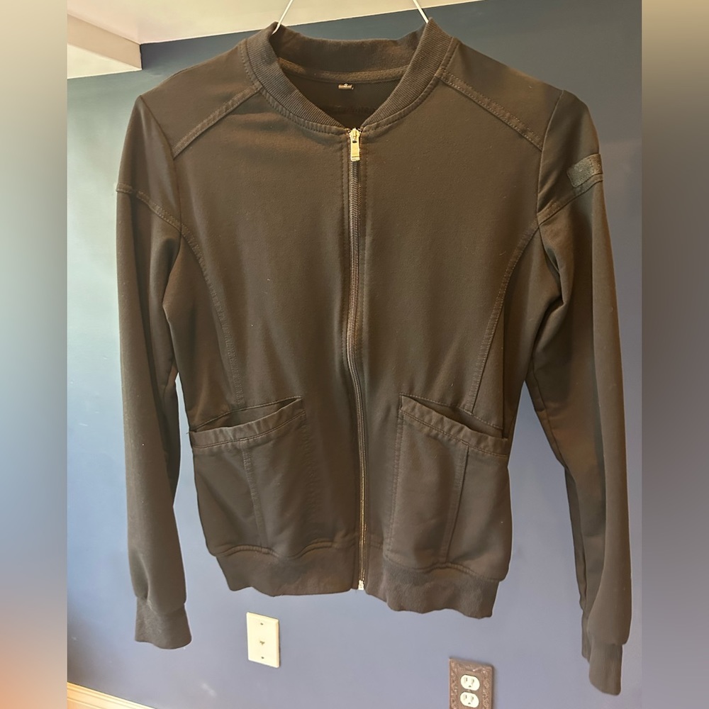 Scrub jacket. Small. Black